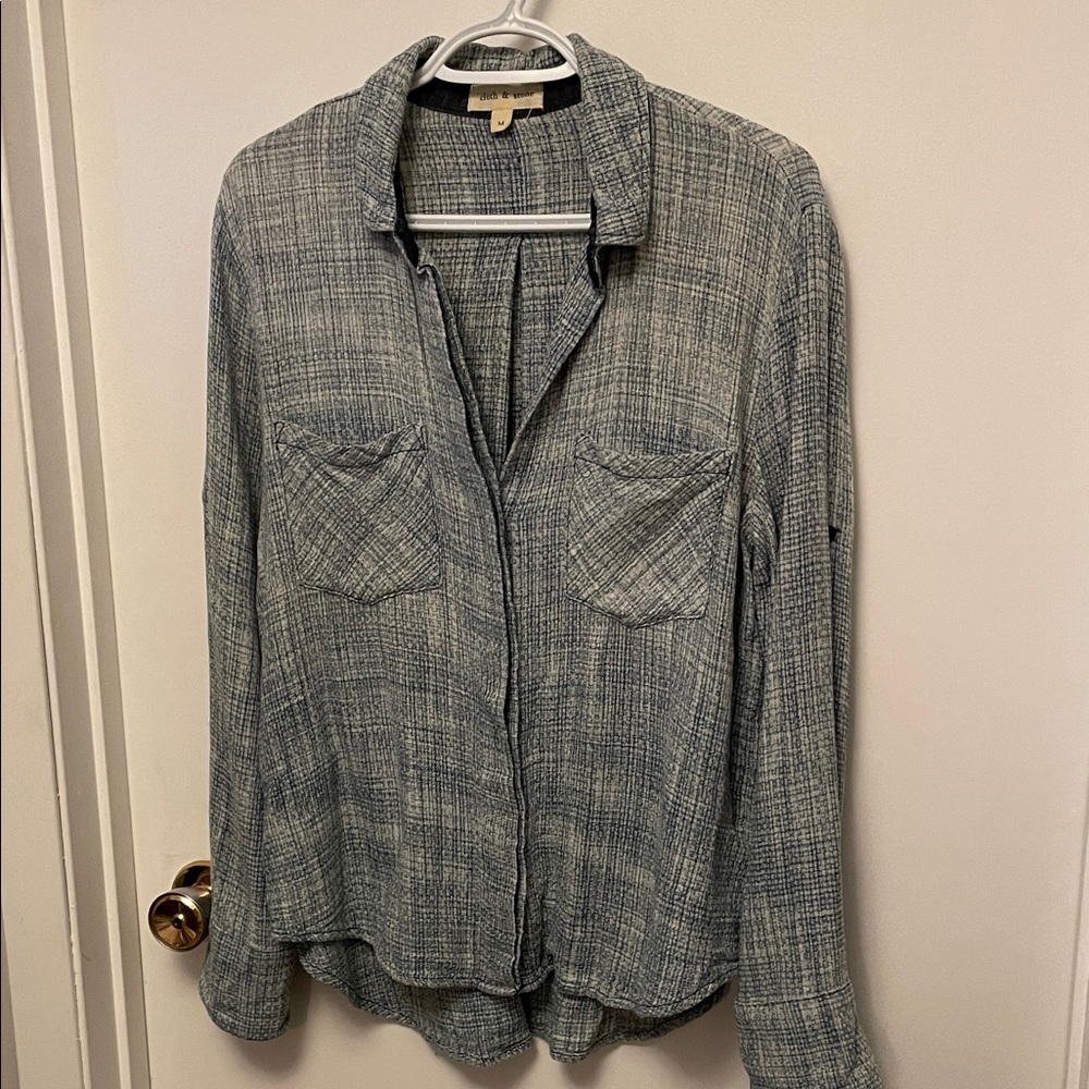 Women’s Cloth & Stone Blue Shirt Size Medium